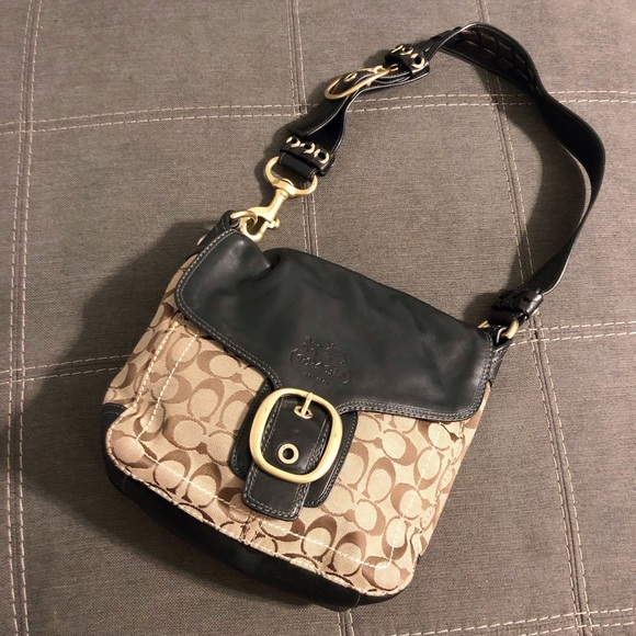 Coach Handbags - Coach Vintage Buckle-Clasp Cloth Purse w/ Dust Bag